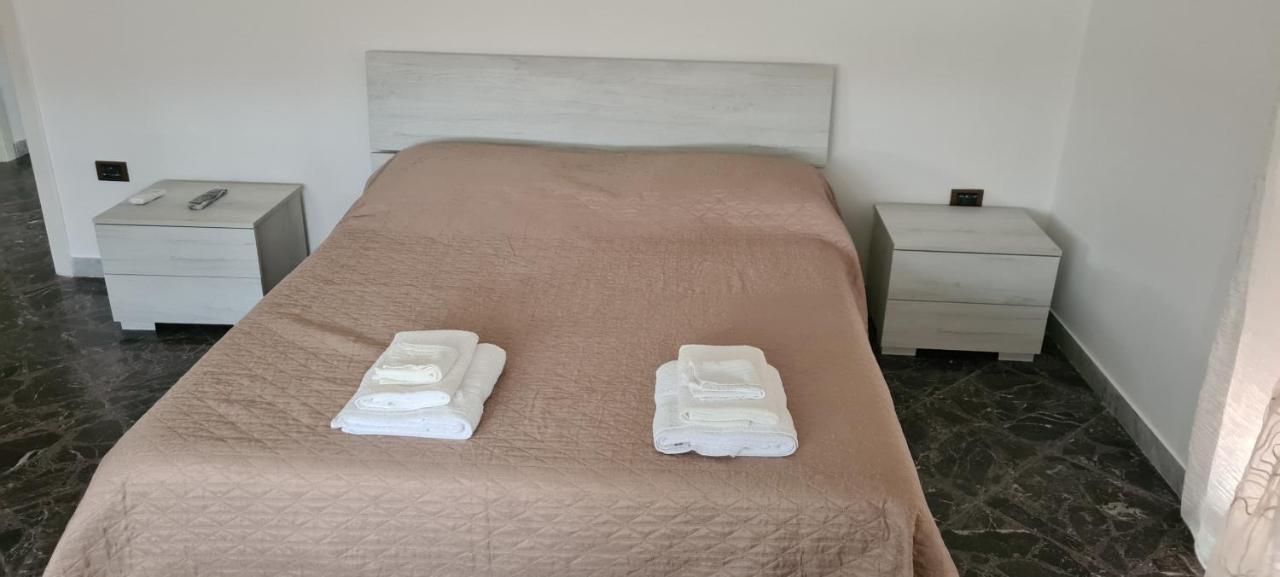 Jajo Apartament Apartment Бриндизи Екстериор снимка