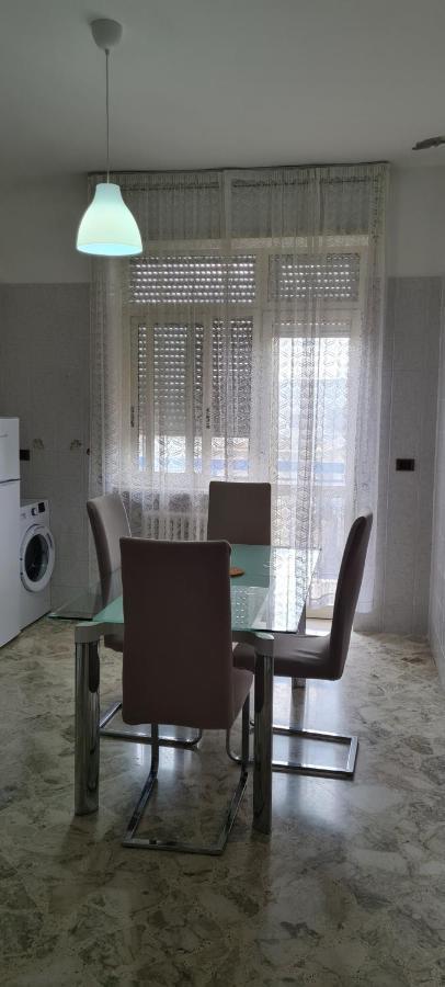 Jajo Apartament Apartment Бриндизи Екстериор снимка